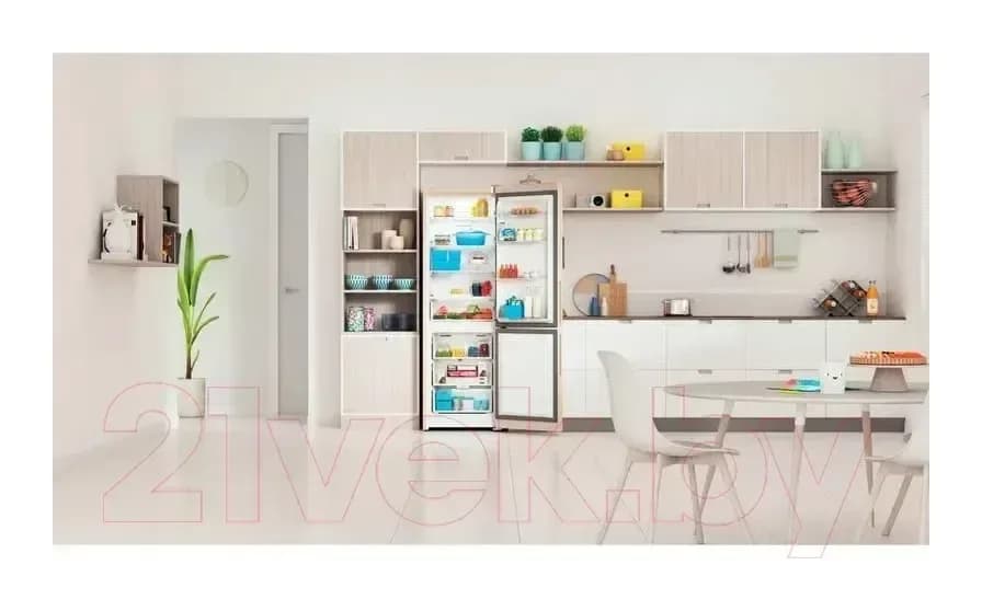 Холодильник с морозильником Indesit ITR 5180 E