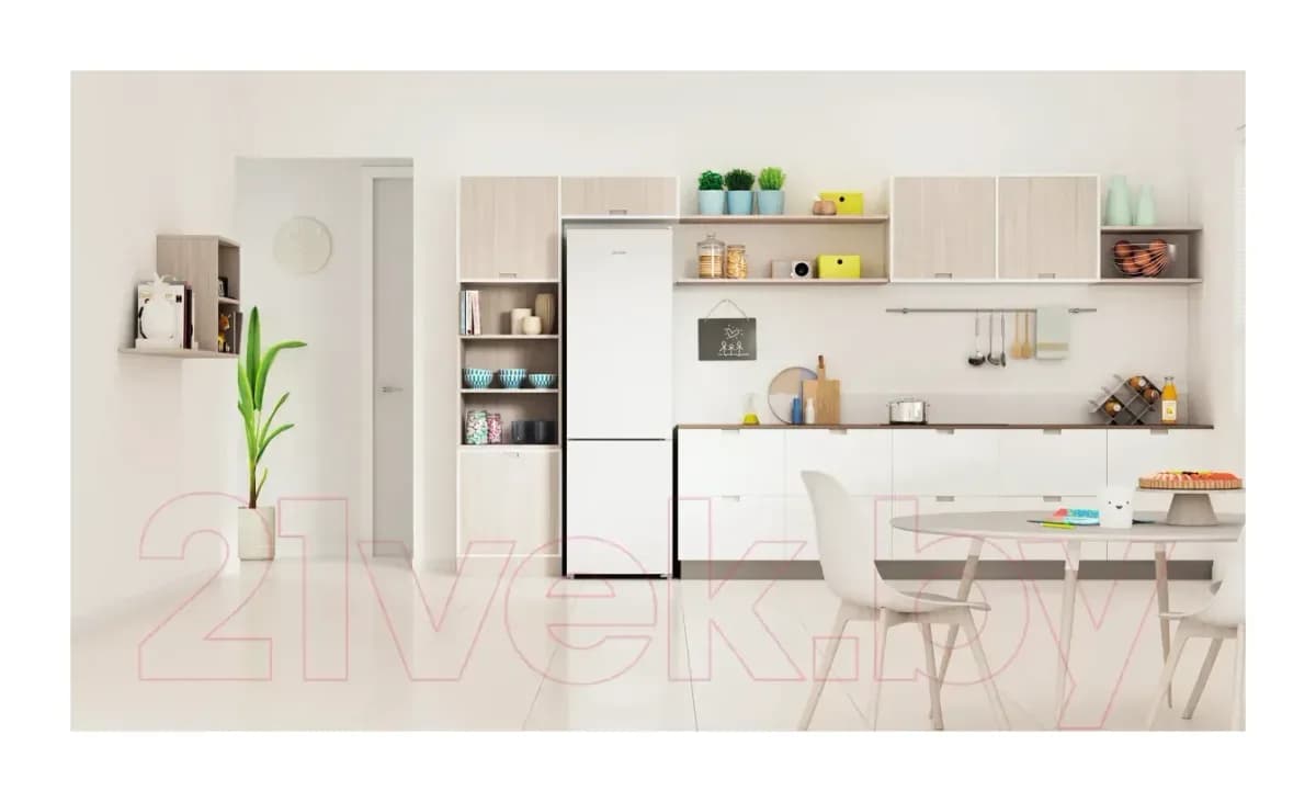Холодильник с морозильником Indesit ITR 4200 W