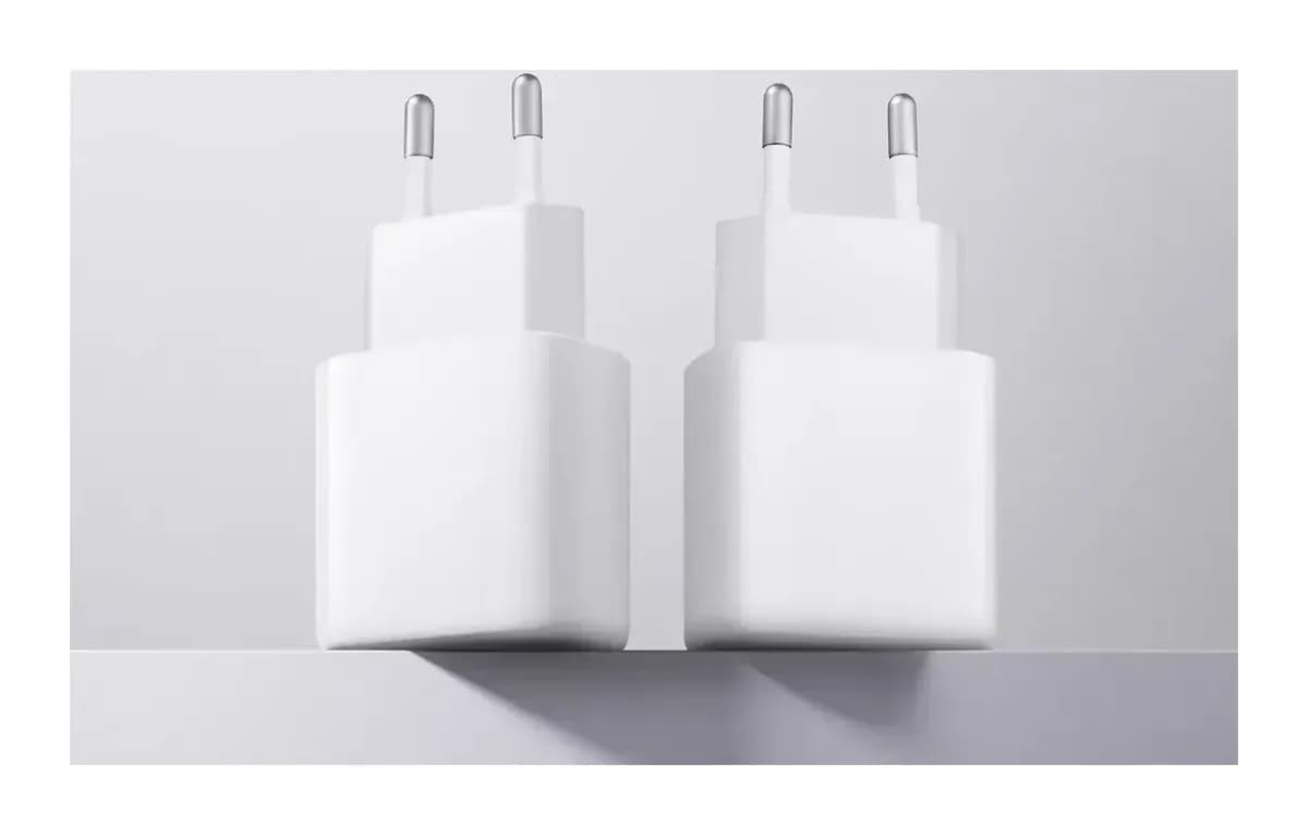 Адаптер питания сетевой Xiaomi 20W BHR08M8EU / MDY-20-EG