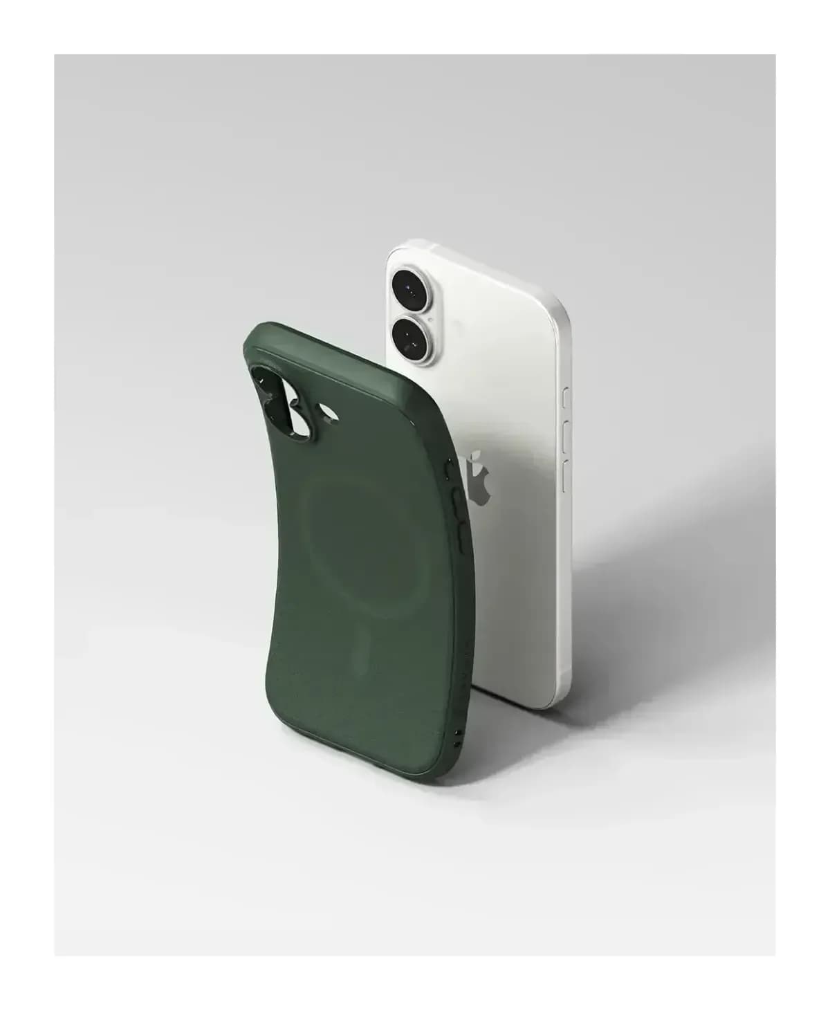 Чехол-накладка Ringke Onyx Magnetic для iPhone 17 (Dark Green)