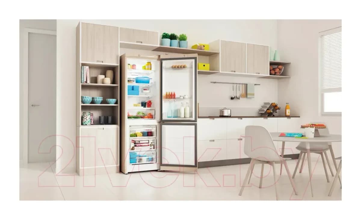 Холодильник с морозильником Indesit ITR 4180 E