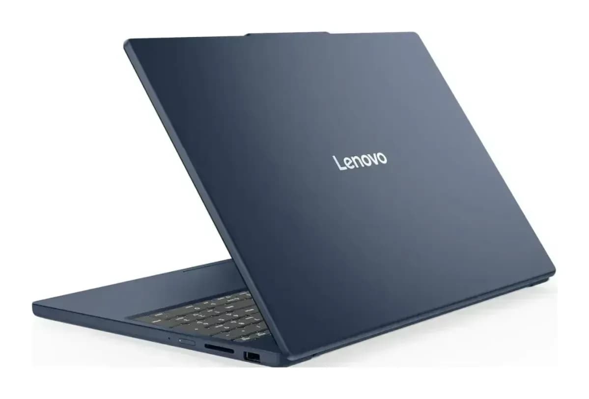 Ноутбук Lenovo IdeaPad Slim 3 15IRH10 (83K10093RM) без ОС