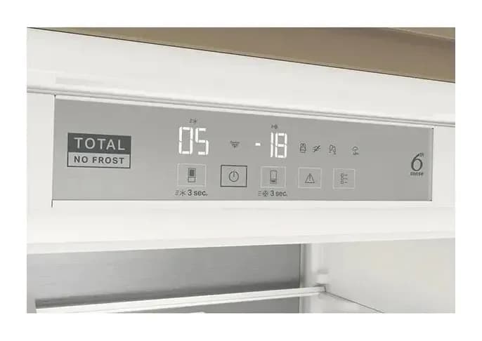 Встраиваемый холодильник Whirlpool WH SP70 T241 P