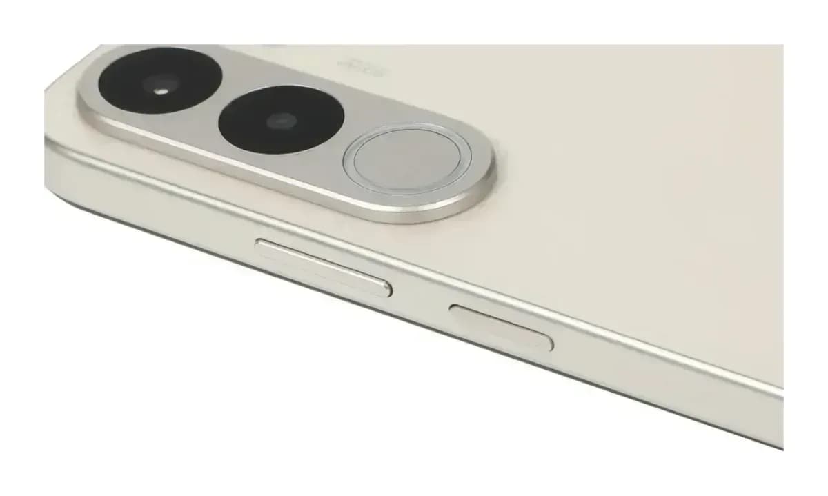 Смартфон Realme C100X 4GB/128GB (белый)